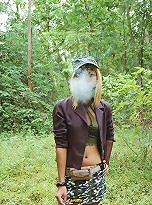 Helpful tranny Chompoo restores guy’s virile power