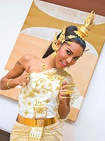 Irresistible Thai hottie makes an outstanding show