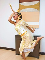 Irresistible Thai hottie makes an outstanding show