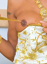 Irresistible Thai hottie makes an outstanding show